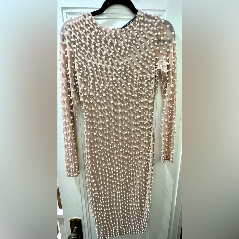 Pearl Nude/Pink dress